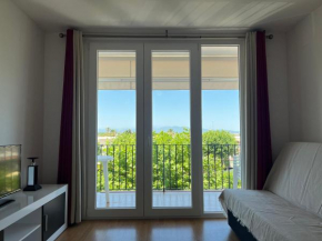 Bonito apartamento cerca del mar
